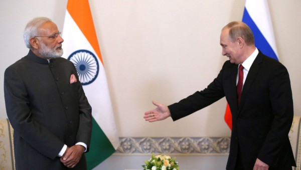 Ấn Độ sẽ bị ảnh hưởng bởi sự chậm trễ nhập khẩu vũ khí từ Nga?