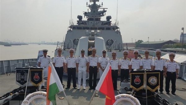 Tàu tên lửa của Lữ đoàn 167 huấn luyện chung với Hải quân Ấn Độ
