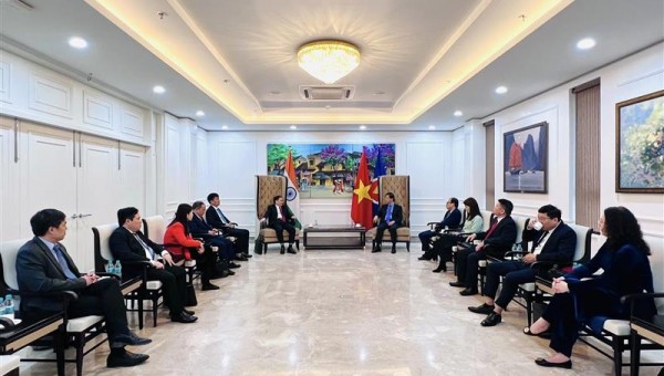 Đoàn công tác Học viện Chính trị quốc gia Hồ Chí Minh thăm Đại sứ quán Việt Nam tại Ấn Độ
