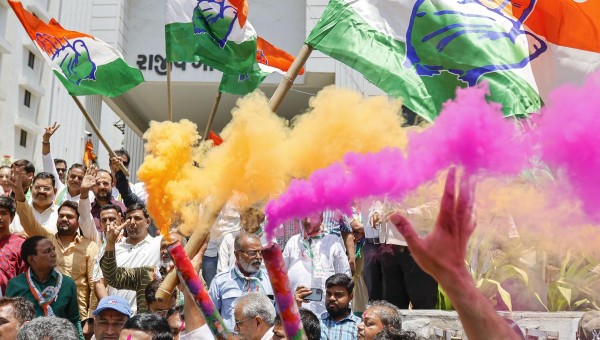 Đảng Quốc Đại đối lập của Ấn Độ giành chiến thắng lớn trong cuộc bầu cử ở bang Karnataka