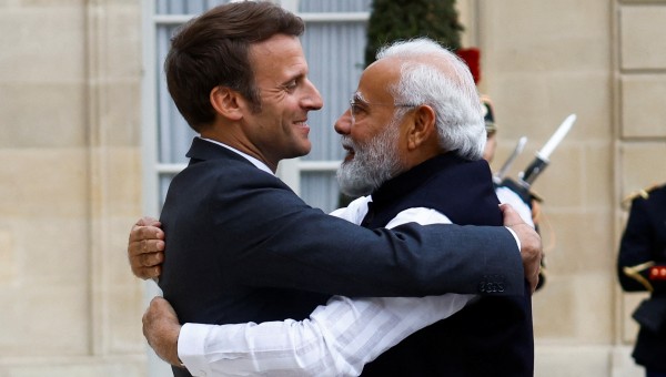 Điệu tango trong quan hệ Delhi-Paris