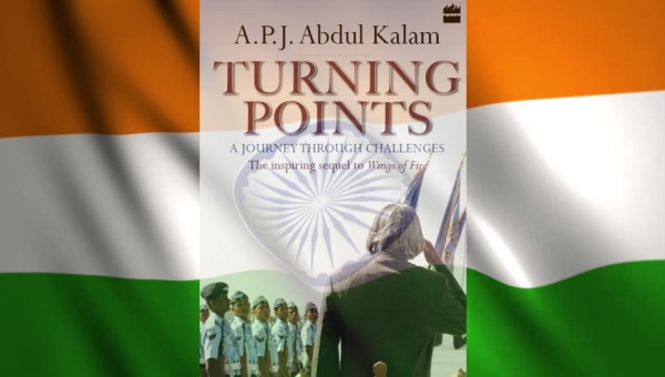 Giới thiệu sách "Turning Points: A Journey Challenges" (Điểm chuyển tiếp: Hành trình vượt qua những thách thức)