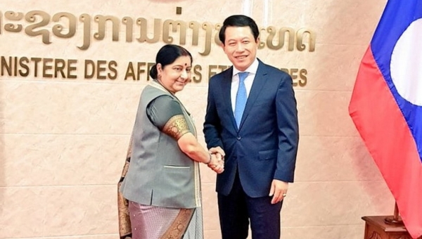 Ấn Độ và Lào đề ra lộ trình tăng cường quan hệ song phương