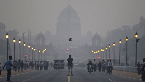 Ấn Độ hạn chế ôtô tại thủ đô để giảm ô nhiễm môi trường