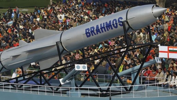 Khai trương trung tâm sửa chữa tên lửa BrahMos ở Ấn Độ