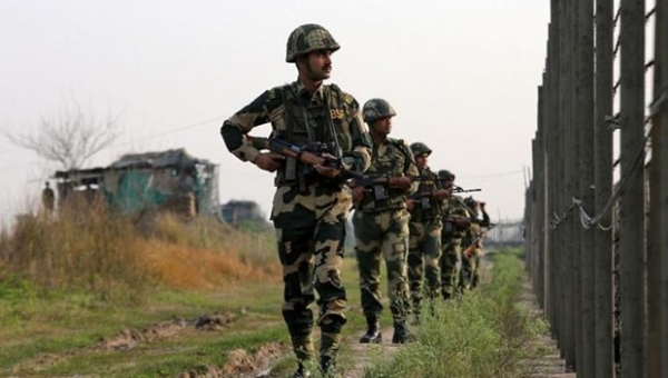 Ấn Độ-Pakistan đọ súng tại biên giới, căng thẳng tiếp tục leo thang