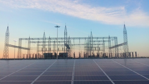 Nhà máy điện mặt trời lớn nhất thế giới được đưa vào vận hành tại Kamuthi, Ấn Độ