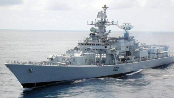 Ấn Độ âm thầm điều tàu chiến tới Biển Đông