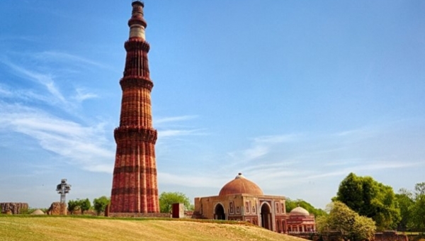 Di sản thế giới: tháp Qutub Minar