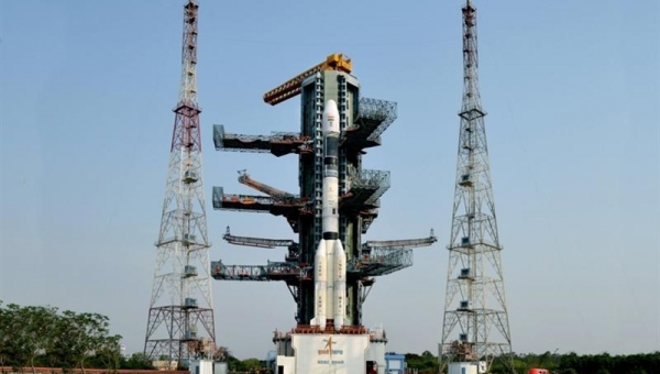 Ấn Độ phóng thành công vệ tinh nặng nhất Gsat-11