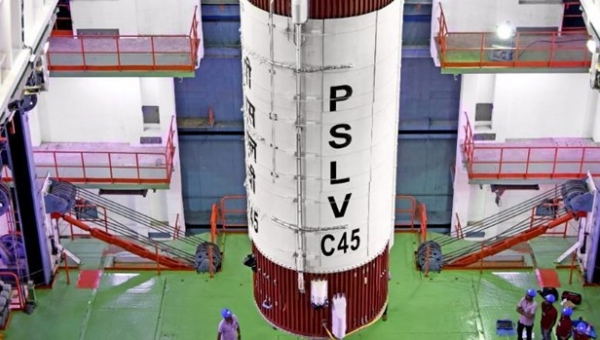 Cơ quan nghiên cứu không gian Ấn Độ chuẩn bị phóng 29 vệ tinh