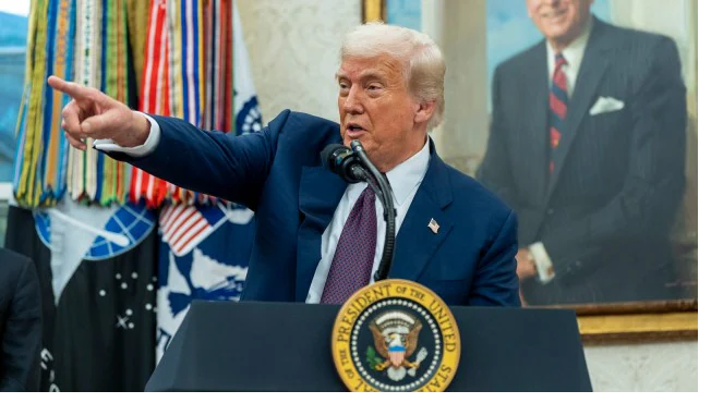 Mỹ áp thuế 50% lên hàng Ấn Độ, Trump đe dọa ‘trừng phạt thứ cấp’ vì nhập dầu Nga