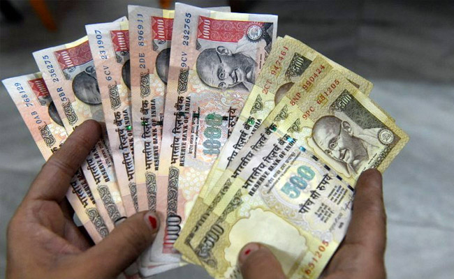 Đồng 500 Rupee và 1000 Rupee không còn hợp pháp