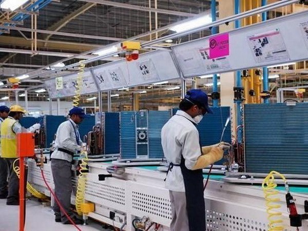 WEF: Ấn Độ ở vị thế thuận lợi hơn Trung Quốc về tăng trưởng