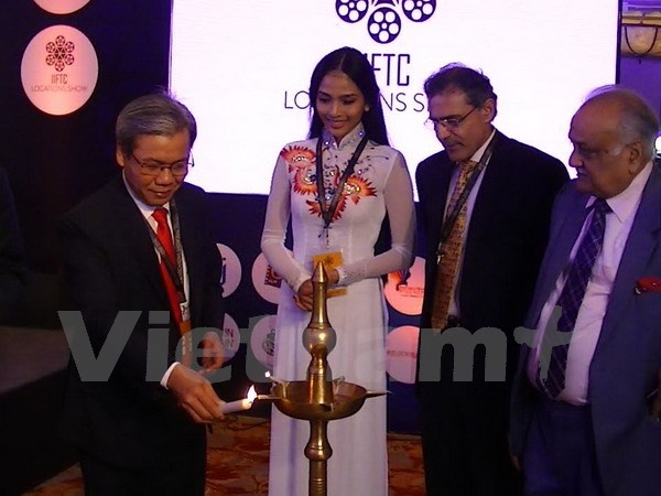Việt Nam có nhiều địa điểm đẹp để các nhà làm phim Bollywood bấm máy